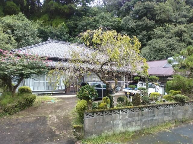 1960 6DK House on 666 sqm Land with Shiitake Farm in Bungoono, Oita - Image 11
