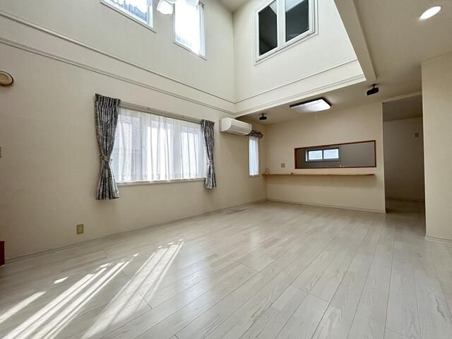 5SLDK Detached House for Sale in Uchinada, Ishikawa - Thumbnail 3