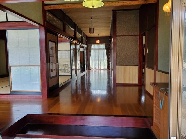 Spacious 7DK House with Workshop in Eiheiji Town, Fukui - Image 22