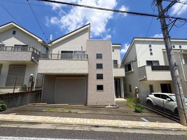 3LDK Detached House for Sale in Hachioji, Tokyo - Main Image