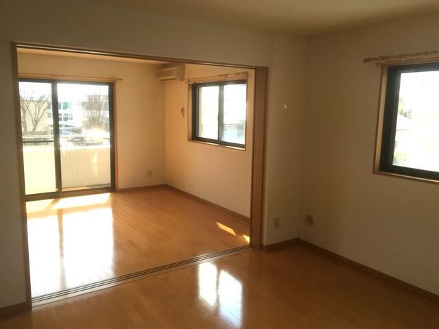 Albā 2 Apartment for Rent in Fukui City, Fukui - Thumbnail 4