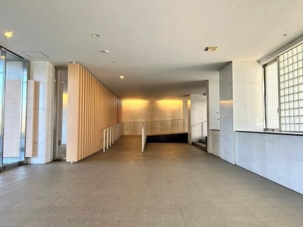 4LDK Apartment for Sale in Izumi-ku, Yokohama, Kanagawa - Thumbnail 3