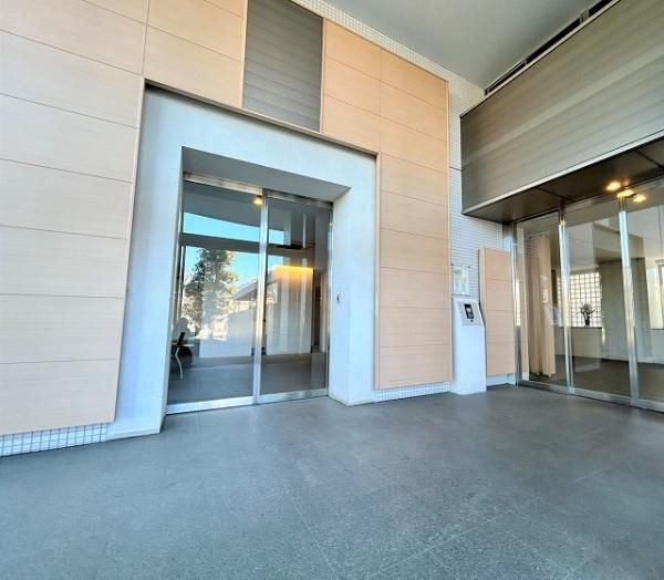 4LDK Apartment for Sale in Izumi-ku, Yokohama, Kanagawa - Thumbnail 2