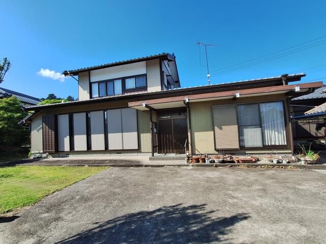 1966 7SDK House with Warehouse on 1039sqm Land in Mori Town - Image 1