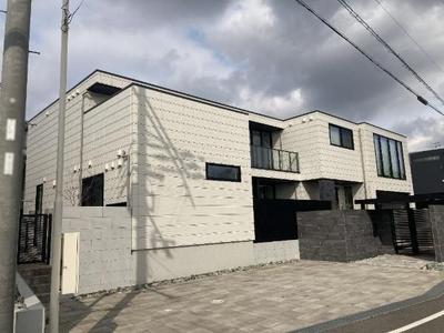 6LDK Modern House for Sale in Tondabayashi, Osaka — Image 9, Tondabayashi, Osaka