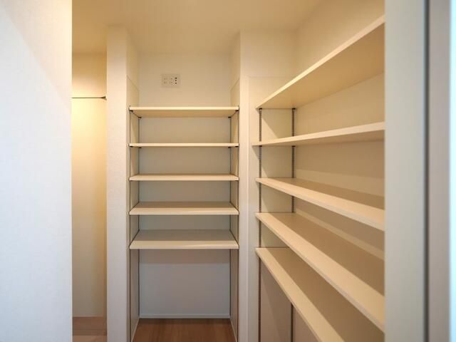 New 4LDK House in Kasugai, Aichi | 2025 Build with Parking - Thumbnail 2