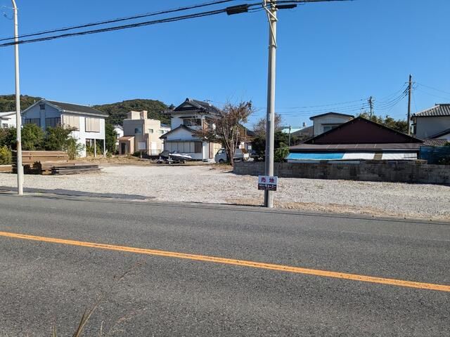 Large Corner Lot Land for Sale in Tateyama, Chiba - Thumbnail 2