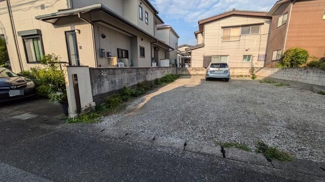 Parking Space for Rent in Saitama City's Minuma Ward - Thumbnail 3
