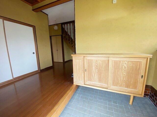 6DK House for Sale in Toyama City with Carport and Snowmelt System - Thumbnail 3