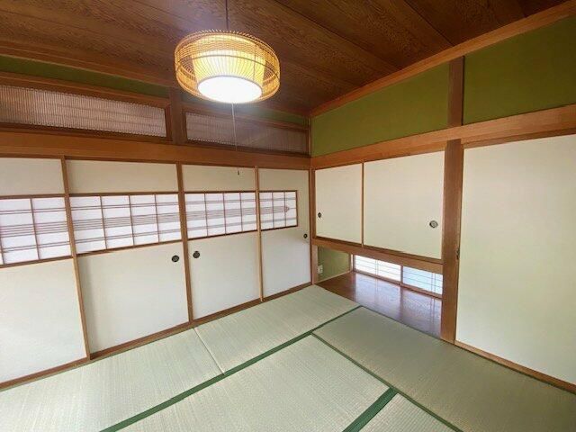 6DK House for Sale in Toyama City with Carport and Snowmelt System - Thumbnail 4