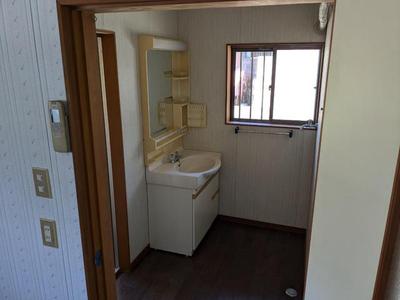 [Real Estate Japan] Property details: Hiroshima Prefecture, Etajima City, Okakicho, Fukae / Property information: Used detached house — Image 3, Etajima, Hiroshima