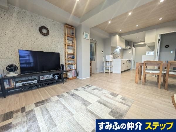 3LDK 72.9 sqm Apartment in Kokubunji, Tokyo - Thumbnail 2