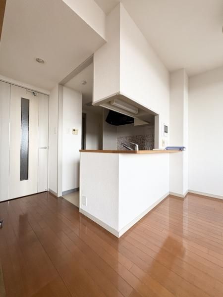 2LDK Apartment for Sale in Aoba-ku, Sendai, Miyagi - Thumbnail 3