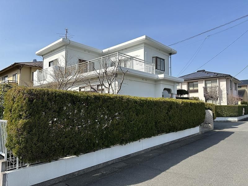 4LDK Corner Lot House for Sale in Kumamoto City's Higashi Ward - Image 1