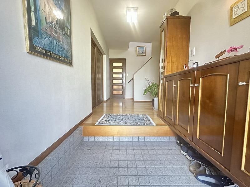 4LDK Corner Lot House for Sale in Kumamoto City's Higashi Ward - Thumbnail 3