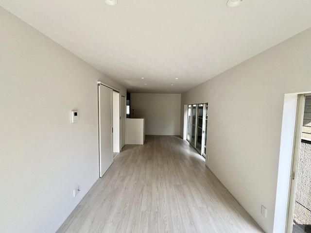 2LDK Detached House for Sale in Fukuyama, Hiroshima - Thumbnail 3