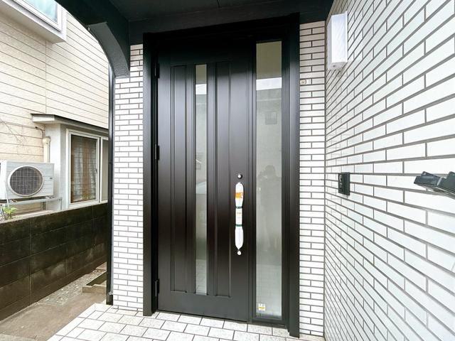 2LDK Detached House for Sale in Fukuyama, Hiroshima - Thumbnail 2