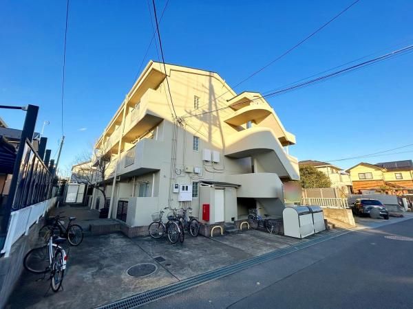 Apartment Building for Sale in Tsukuba, Ibaraki - 15 Units - Thumbnail 2