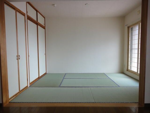 4LDK Apartment for Sale in Central Sapporo, Hokkaido - Thumbnail 4