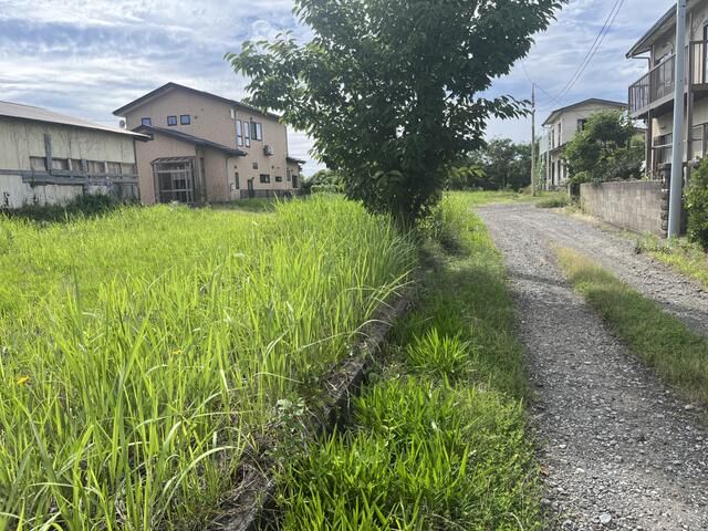 Land for Sale in Kashiwazaki, Niigata - 902 sqm - Image 1