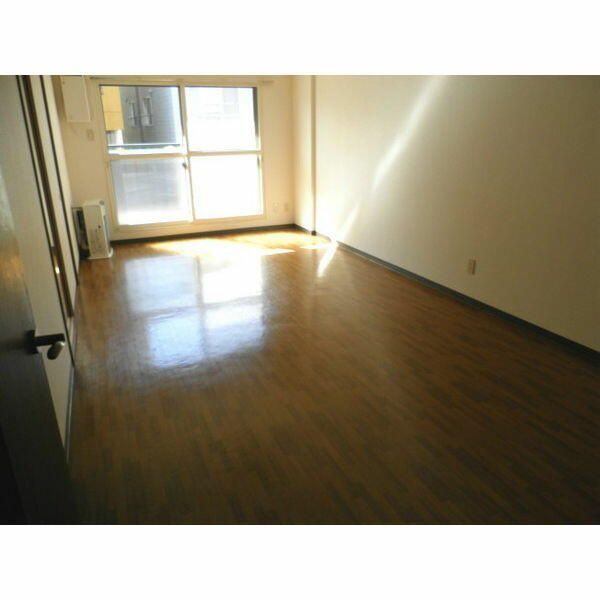2LDK Apartment for Rent in Toyohira-ku, Sapporo, Hokkaido - Thumbnail 4