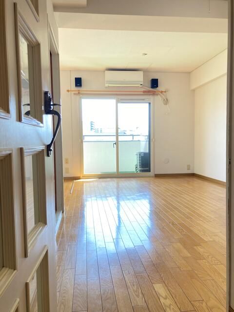 Lions Mansion Konya-cho 2LDK Apartment for Sale in Morioka - Thumbnail 4