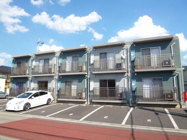 T Flats Waseda Apartment for Rent in Misato, Saitama - Thumbnail 2