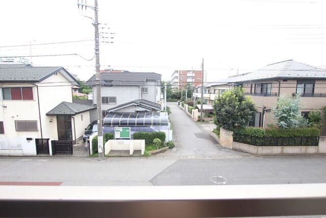T Flats Waseda Apartment for Rent in Misato, Saitama - Thumbnail 3