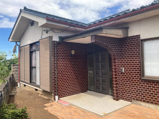 2LDK Detached House on 212 sqm Land in Komoro, Nagano - Thumbnail 2