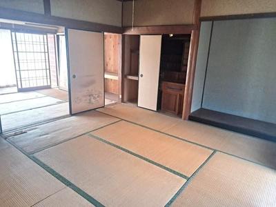 1929 8DK House on Corner Lot in Hikari, Yamaguchi — Interior, Hikari, Yamaguchi
