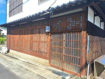 1929 8DK House on Corner Lot in Hikari, Yamaguchi — Front_door, Hikari, Yamaguchi