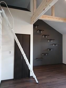 1K Apartment for Rent in Ina, Saitama Near Hane Station - Thumbnail 3