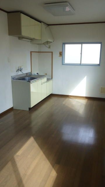 1LDK Apartment for Rent in Joetsu City, Niigata - Thumbnail 3