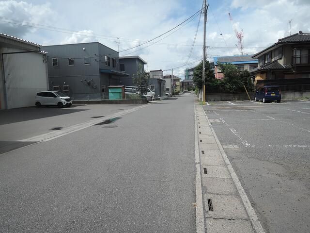 Parking Space for Rent in Kazo, Saitama - Thumbnail 4