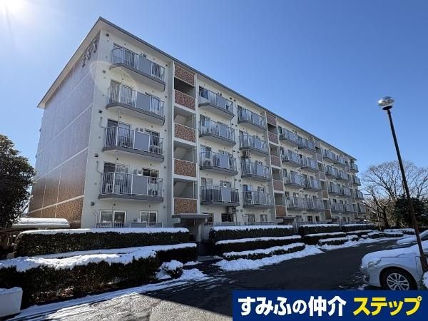 3LDK Apartment for Sale in Tama City, Tokyo - Estate Toyogaoka - Thumbnail 2