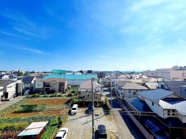 3LDK Apartment for Sale in Kunitachi, Tokyo - 73.97 sqm - Thumbnail 4