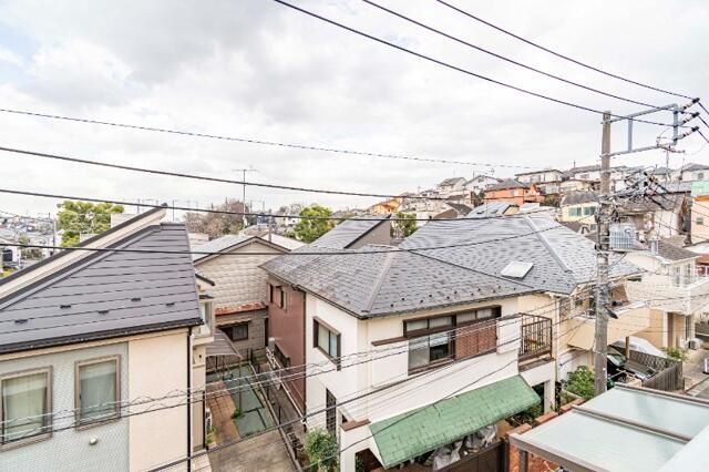 1R Apartment for Rent in Kohoku, Yokohama - Quiet Area, Free Rent - Thumbnail 2
