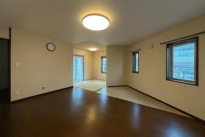 5SLDK Detached House in Shizuoka with Large Garden & 3 Parking Spaces — Image 22, Shimizu, Shizuoka