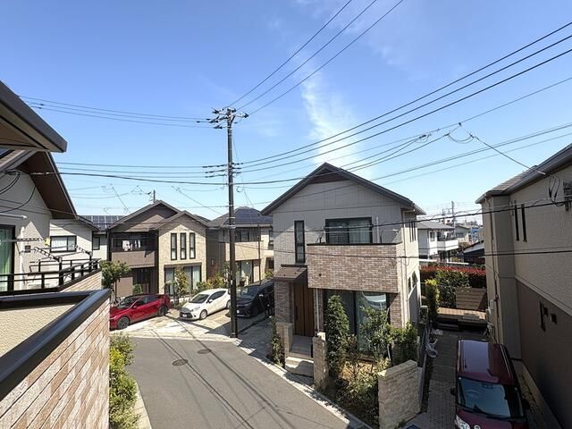 4LDK House for Sale in Inage Ward, Chiba City - Thumbnail 2