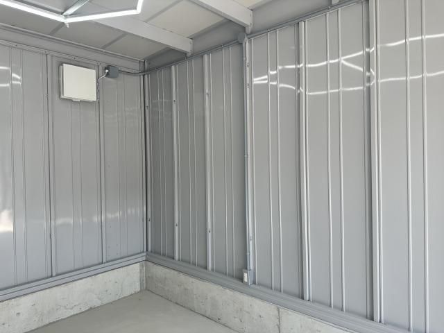 Newly Built Large Trunk Room for Rent in Kanazawa - Thumbnail 3