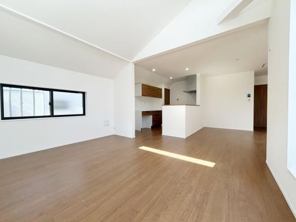 New 2SLDK House for Sale in Kokubunji, Tokyo - 2026 Completion - Thumbnail 3