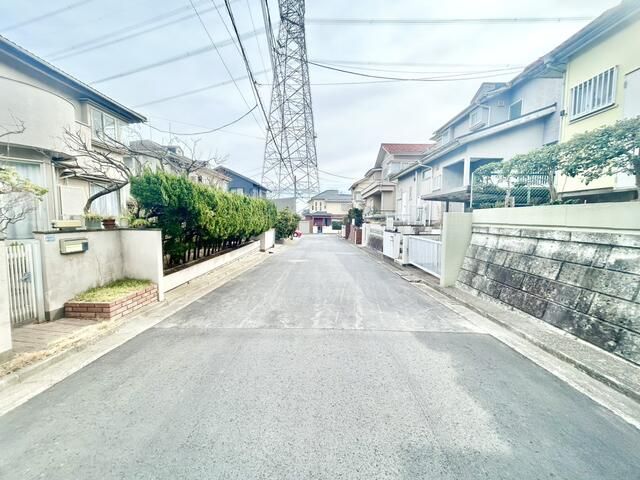 Land for Sale with Old House in Abiko, Chiba - 207.14 sqm - Thumbnail 3