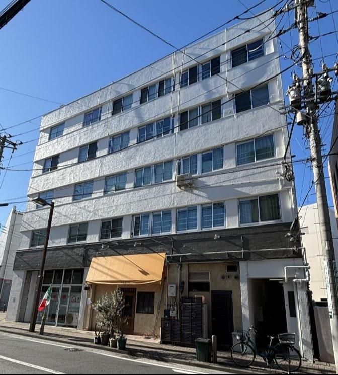 2DK Apartment for Sale in Kanagawa-ku, Yokohama - Thumbnail 2