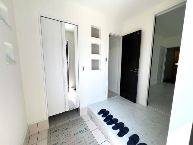 New 4LDK House in Kishiwada, Osaka | 2025 Build, 2 Car Parking - Thumbnail 3