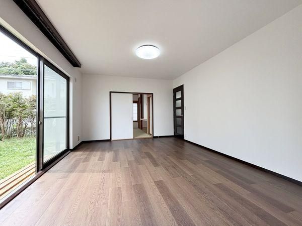 5LDK House for Sale in Atsugi, Kanagawa | 251.83㎡ Land - Thumbnail 3