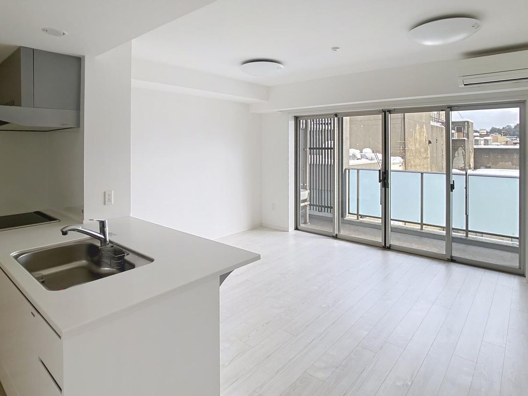 4LDK Apartment for Sale in Kanazawa near Kenrokuen Garden - Thumbnail 2