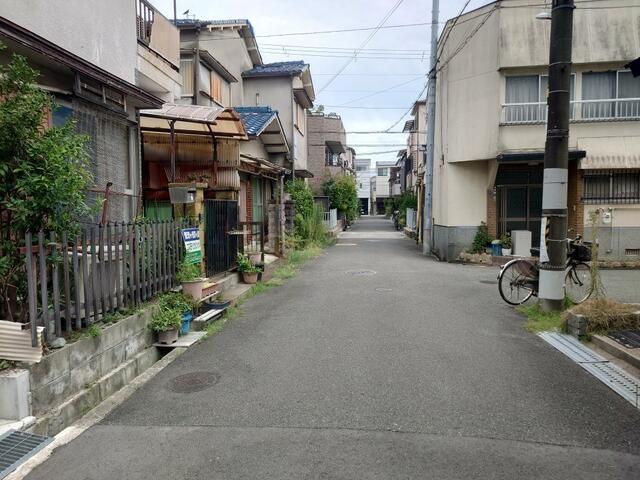 1972 3DK Detached House for Sale in Suita, Osaka - Thumbnail 2
