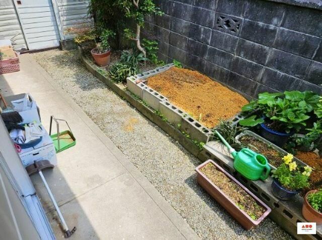 1975 3DK Wooden House for Sale in Himeji, Hyogo - Image 1