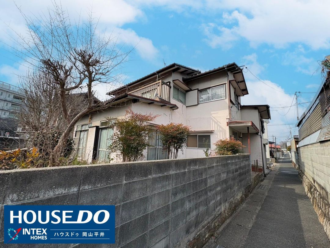 6-Bedroom House for Sale in Quiet Okayama Naka Ward - Main Image