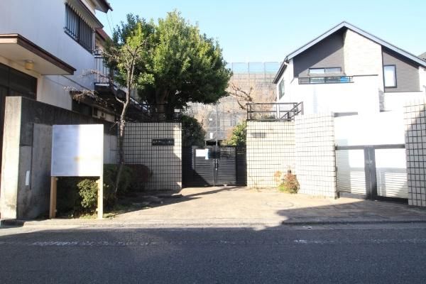 2SLDK Condo for Sale in Kokubunji, Tokyo | 127 sqm - Thumbnail 3